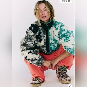 🌟 NWOT 🌟 Free People Hit The Slopes Pullover